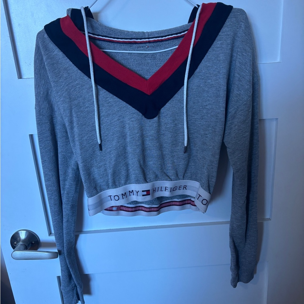 Tommy Hilfiger Grey Cropped Sweatshirt with Red & Navy V-Neck Trim